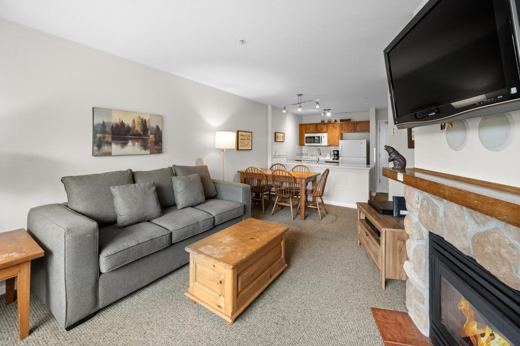 Bear Lodge One Bedroom By Mva Уистлер Экстерьер фото