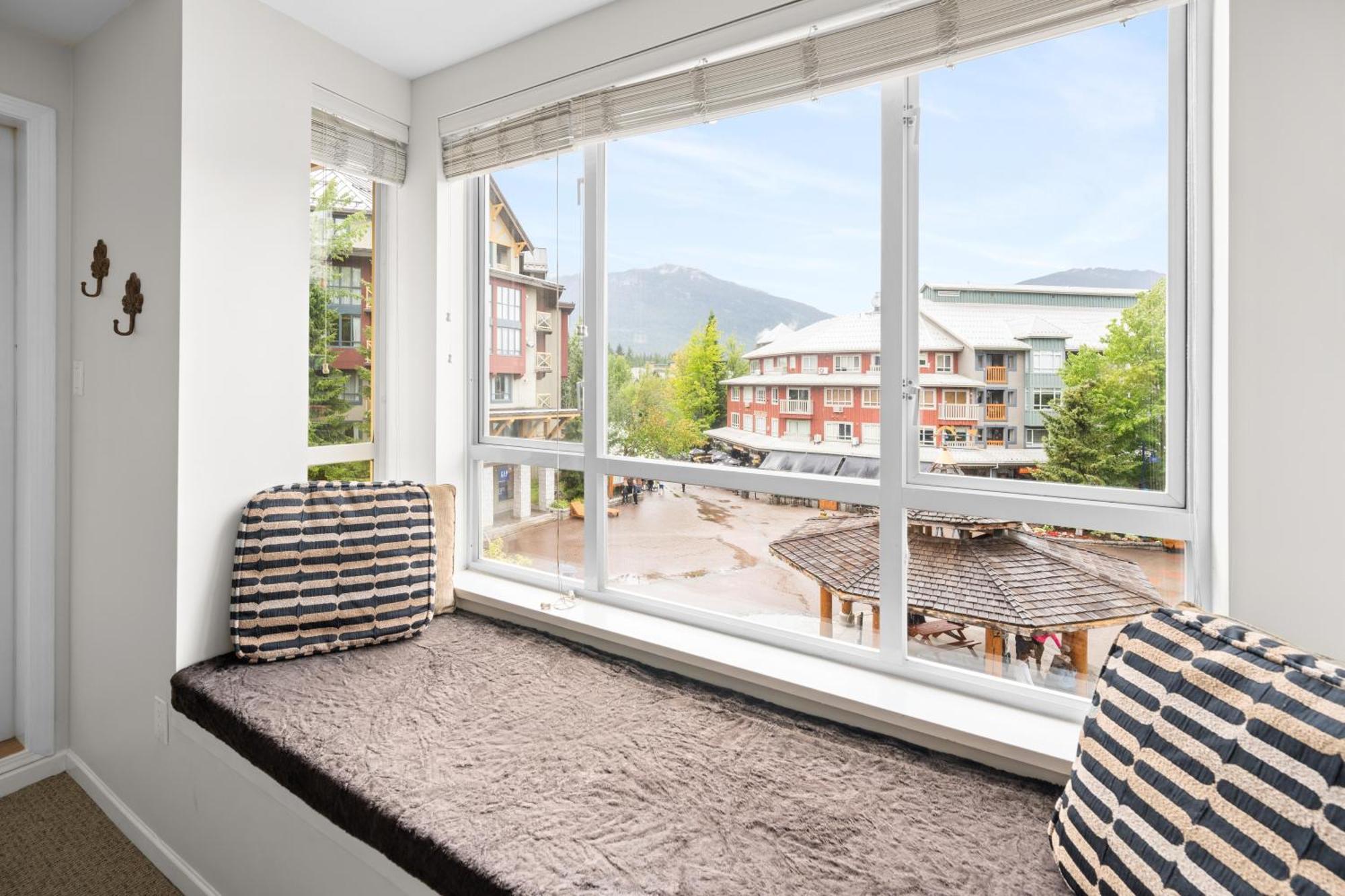 Bear Lodge One Bedroom By Mva Уистлер Экстерьер фото